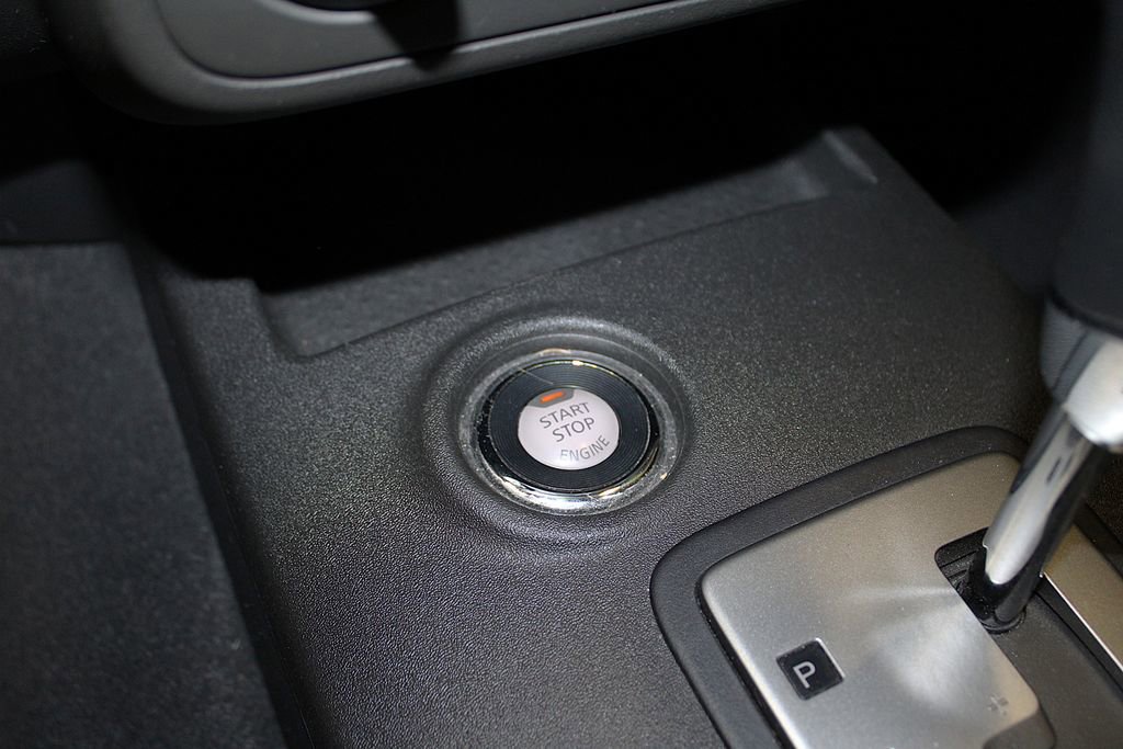 Used 2020 Nissan Frontier SV AWD/4WD image 18
