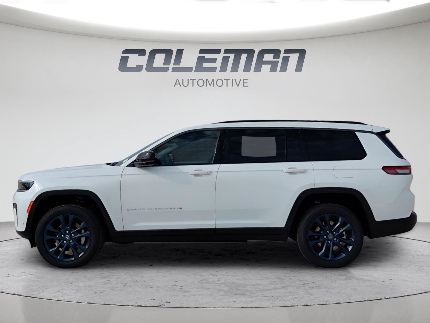 New 2026 Jeep Grand Cherokee L Limited AWD/4WD image 2