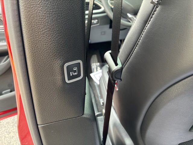 New 2026 Chrysler Pacifica Select image 22