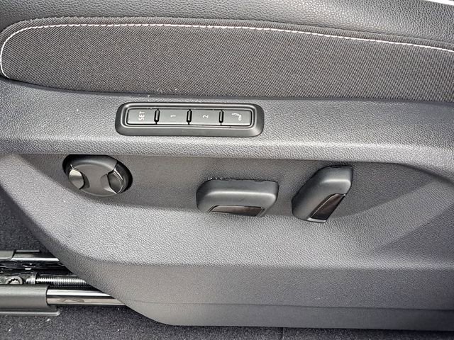 New 2026 Volkswagen Atlas SEL Premium R-Line image 7