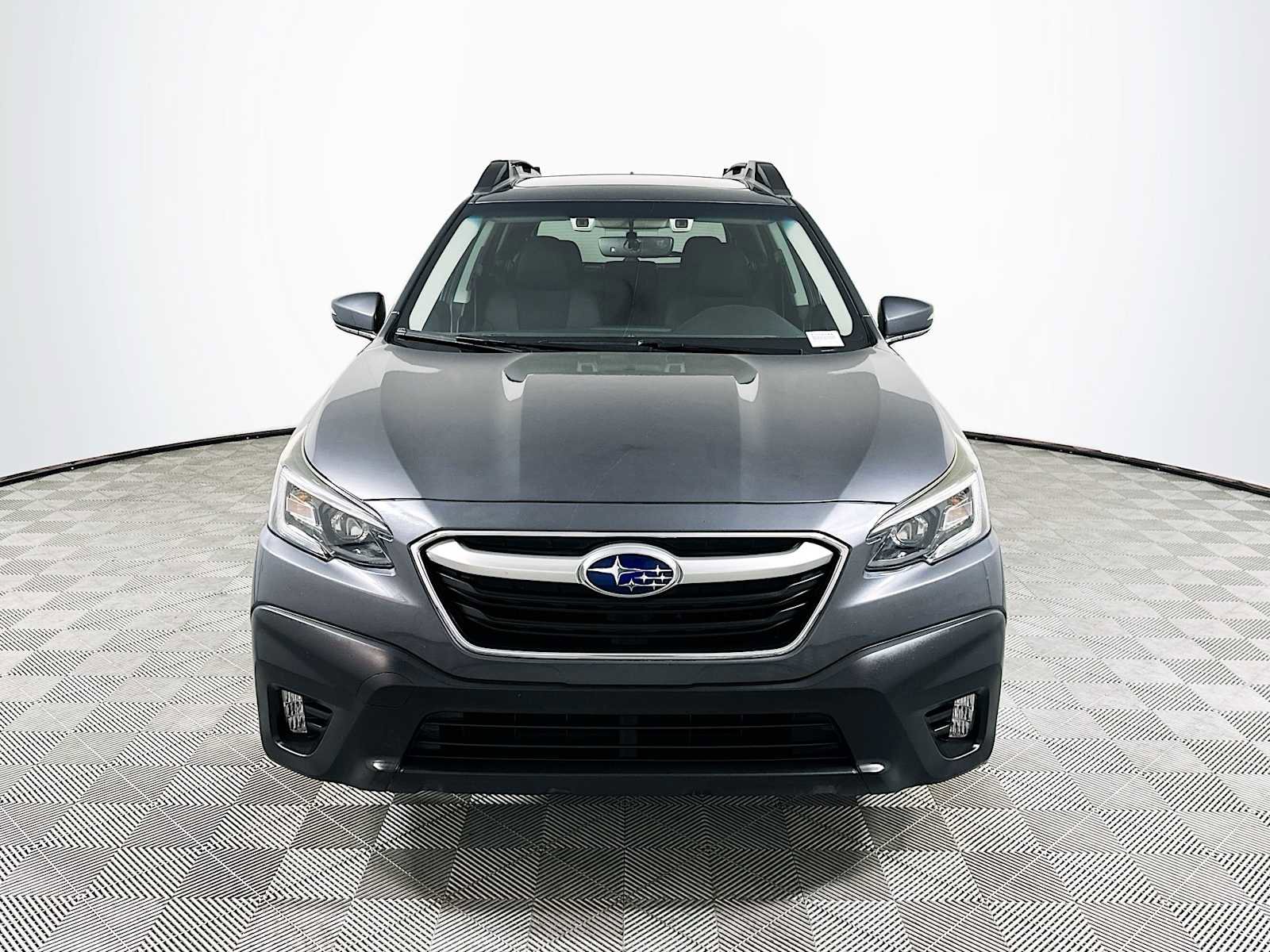 Used 2021 Subaru Outback Premium w/ Popular Package #1 AWD/4WD image 2