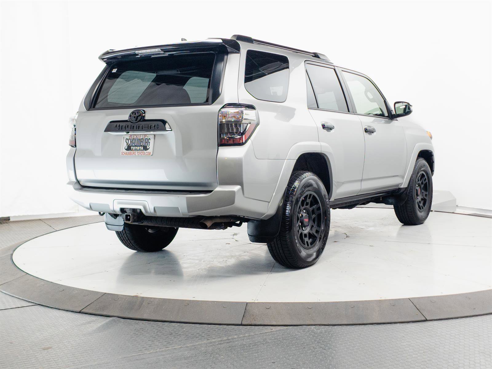 Certified 2021 Toyota 4Runner Venture w/ Moonroof Package AWD/4WD image 12