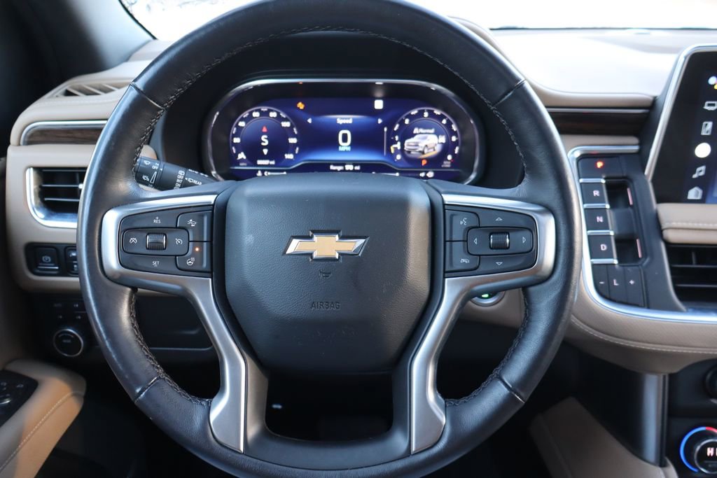 Used 2022 Chevrolet Tahoe Premier w/ Premium Package 2 AWD/4WD image 6