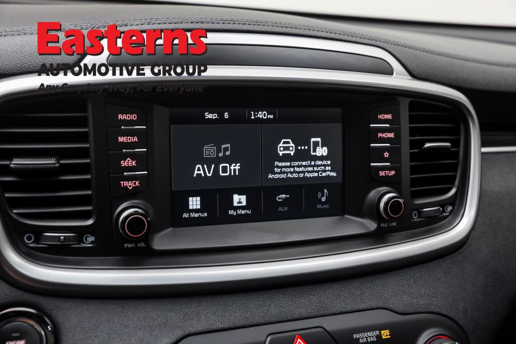 Used 2020 Kia Sorento EX image 19