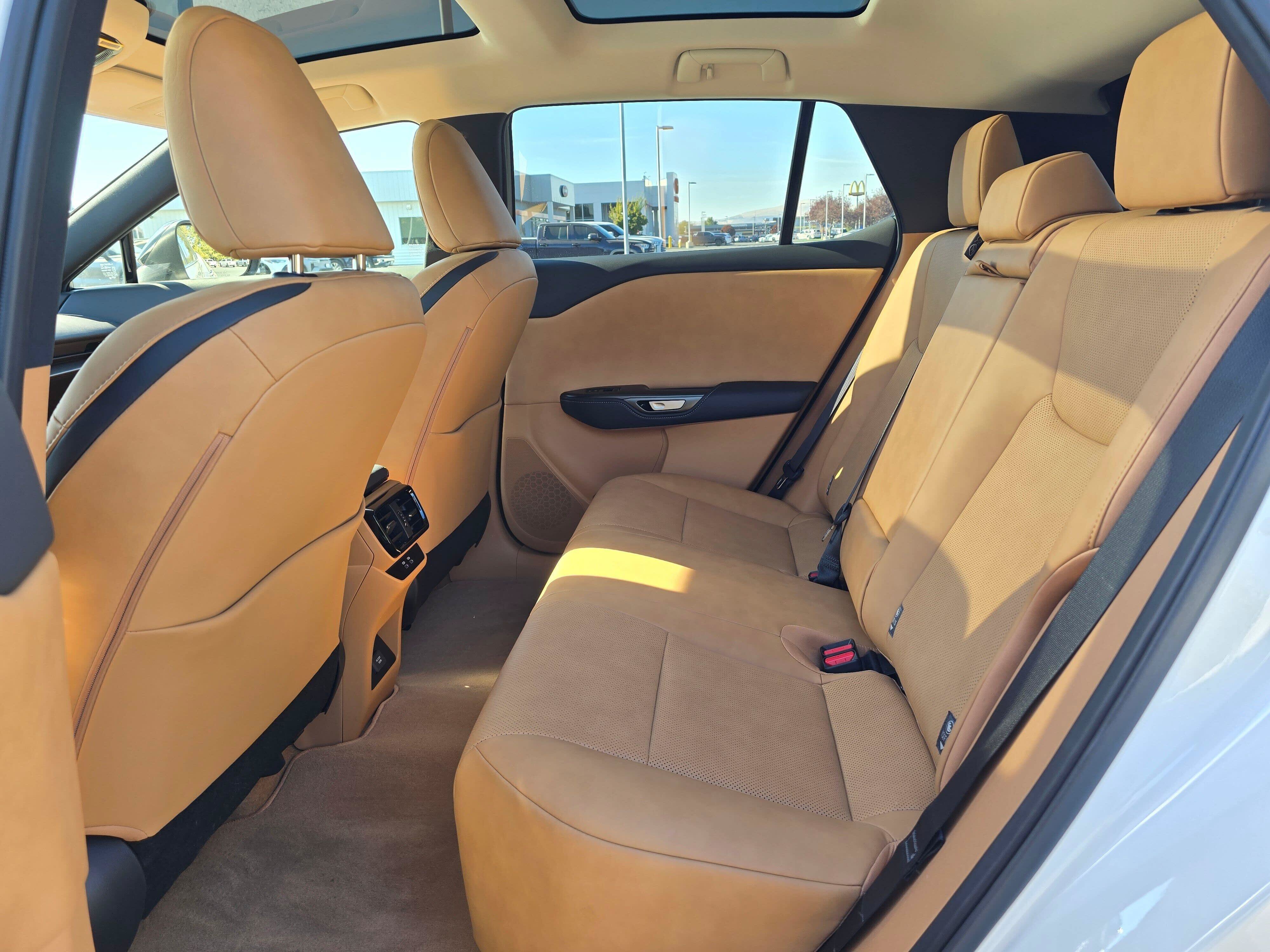 Used 2023 Lexus RZ 450e Premium w/ Technology Package AWD/4WD image 17