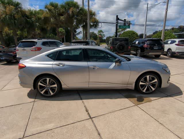 Certified 2025 Acura TLX w/ Technology Package FWD image 9