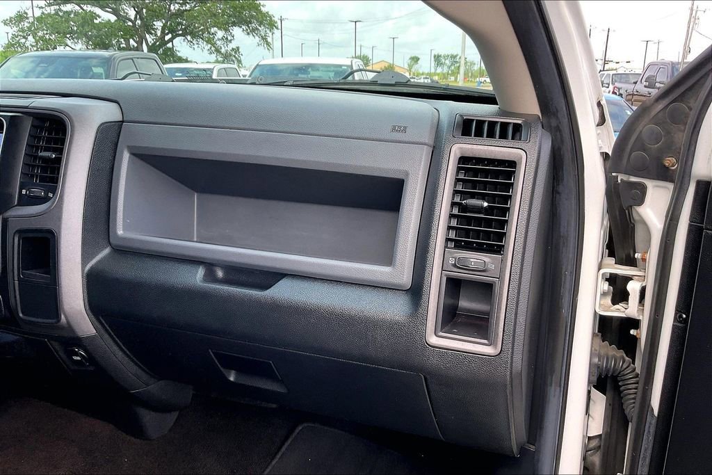 Used 2014 RAM 2500 Tradesman w/ Chrome Appearance Group AWD/4WD image 22