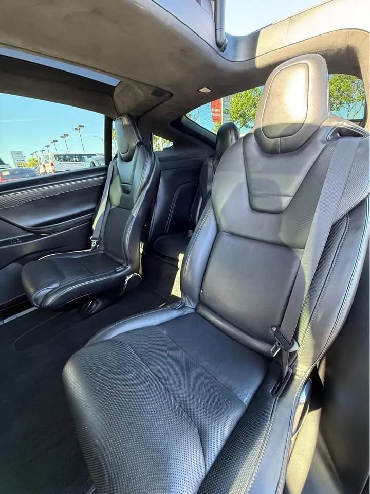 Used 2016 Tesla Model X 90D AWD/4WD image 8