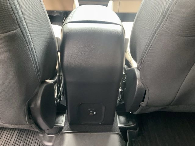 Used 2022 Ford Escape SE image 23