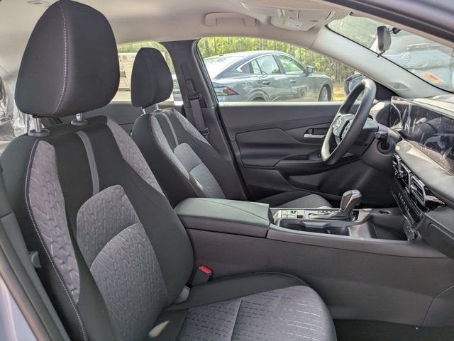New 2026 Nissan Sentra SV w/ Floor Mat Package FWD image 32
