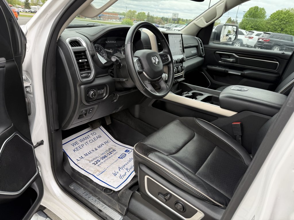 Used 2022 RAM 1500 Laramie AWD/4WD image 11