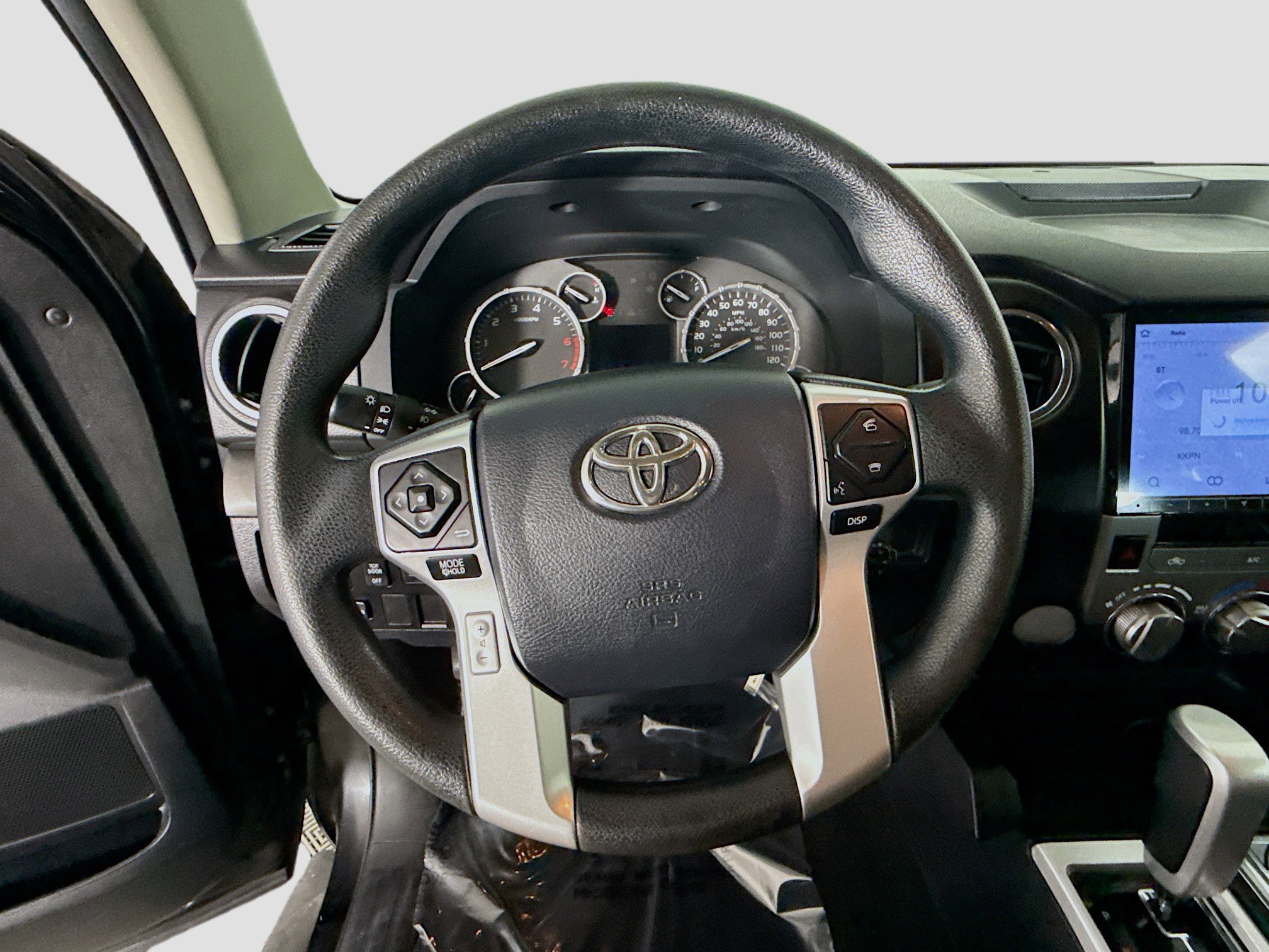 Used 2017 Toyota Tundra SR5 w/ SR5 Upgrade Package image 13