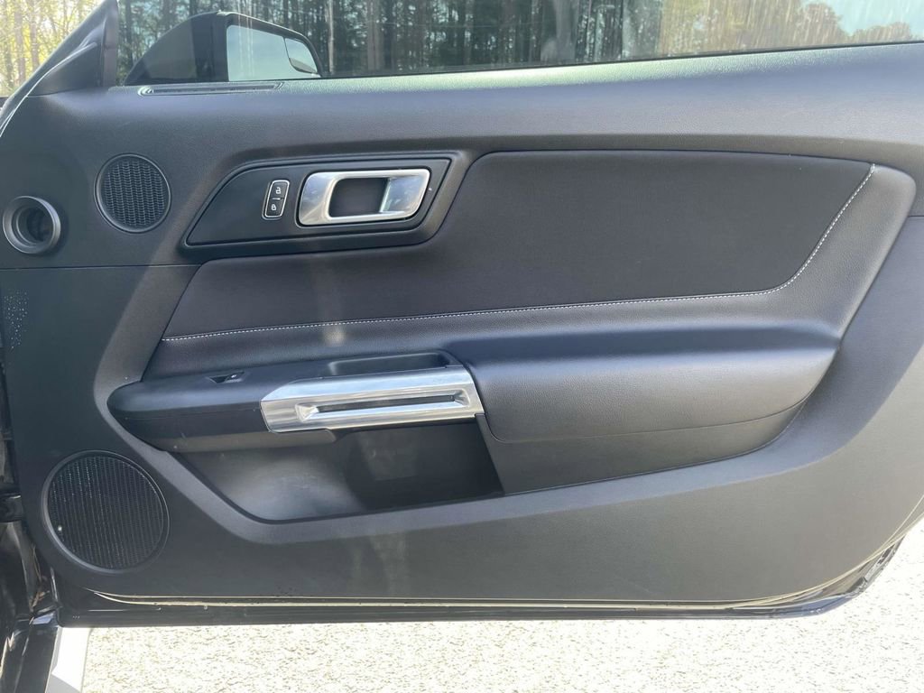Used 2020 Ford Mustang EcoBoost w/ Equipment Group 101A image 17