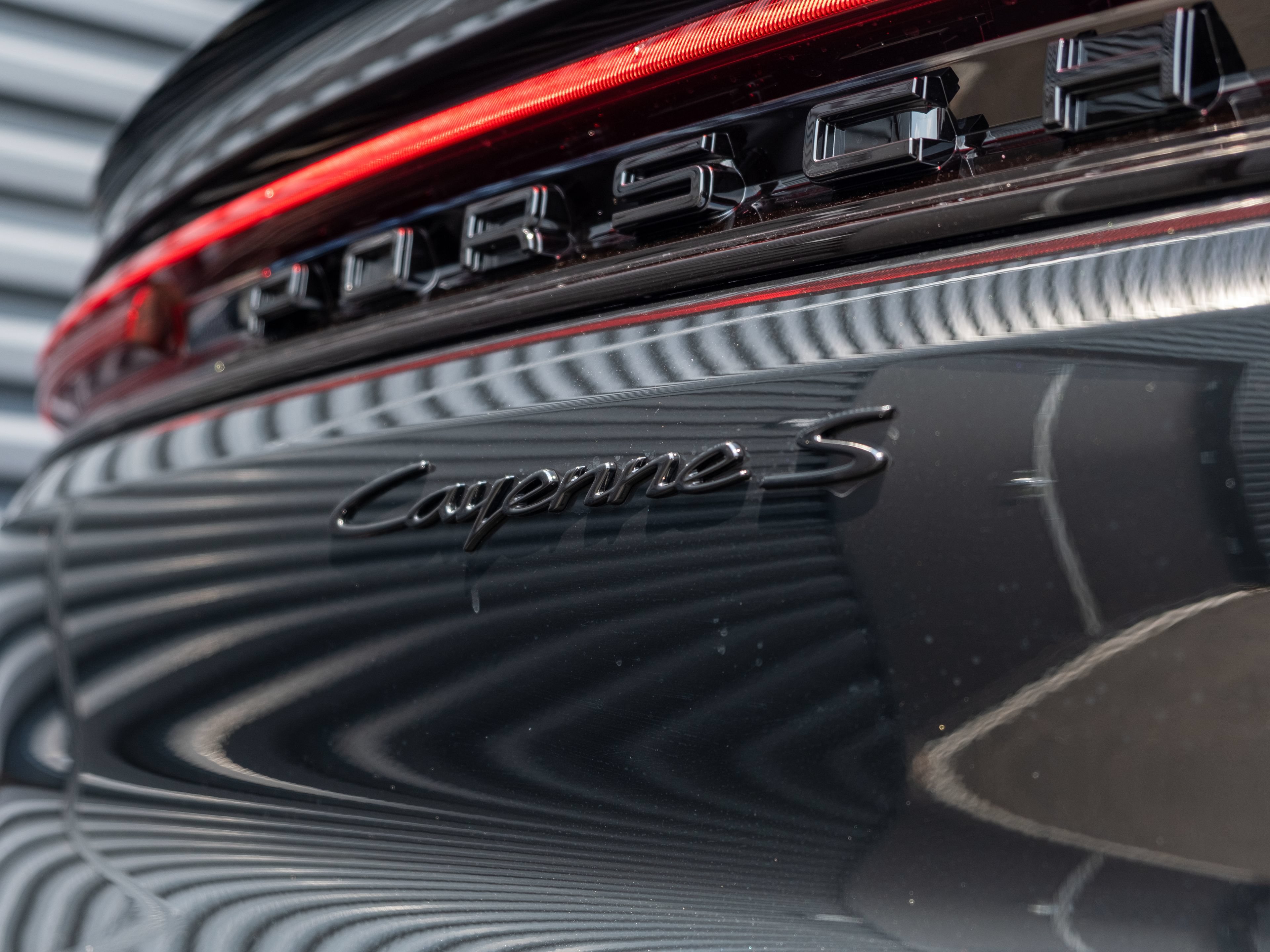 New 2026 Porsche Cayenne S AWD/4WD image 21