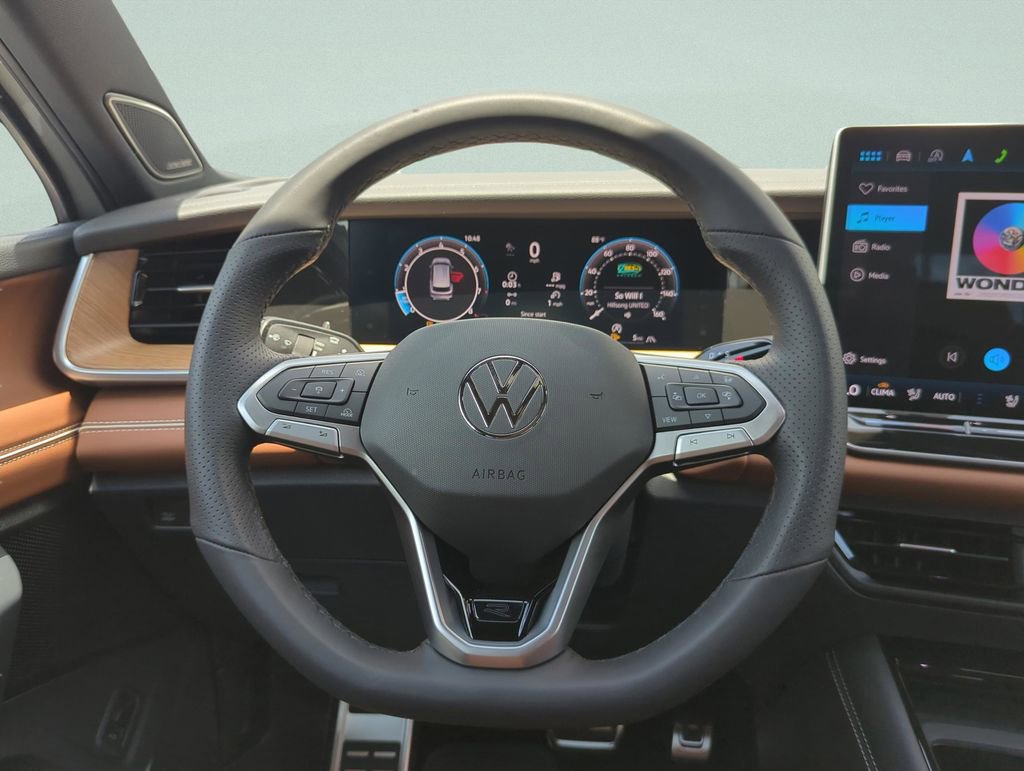 New 2026 Volkswagen Tiguan SEL R-Line AWD/4WD image 22