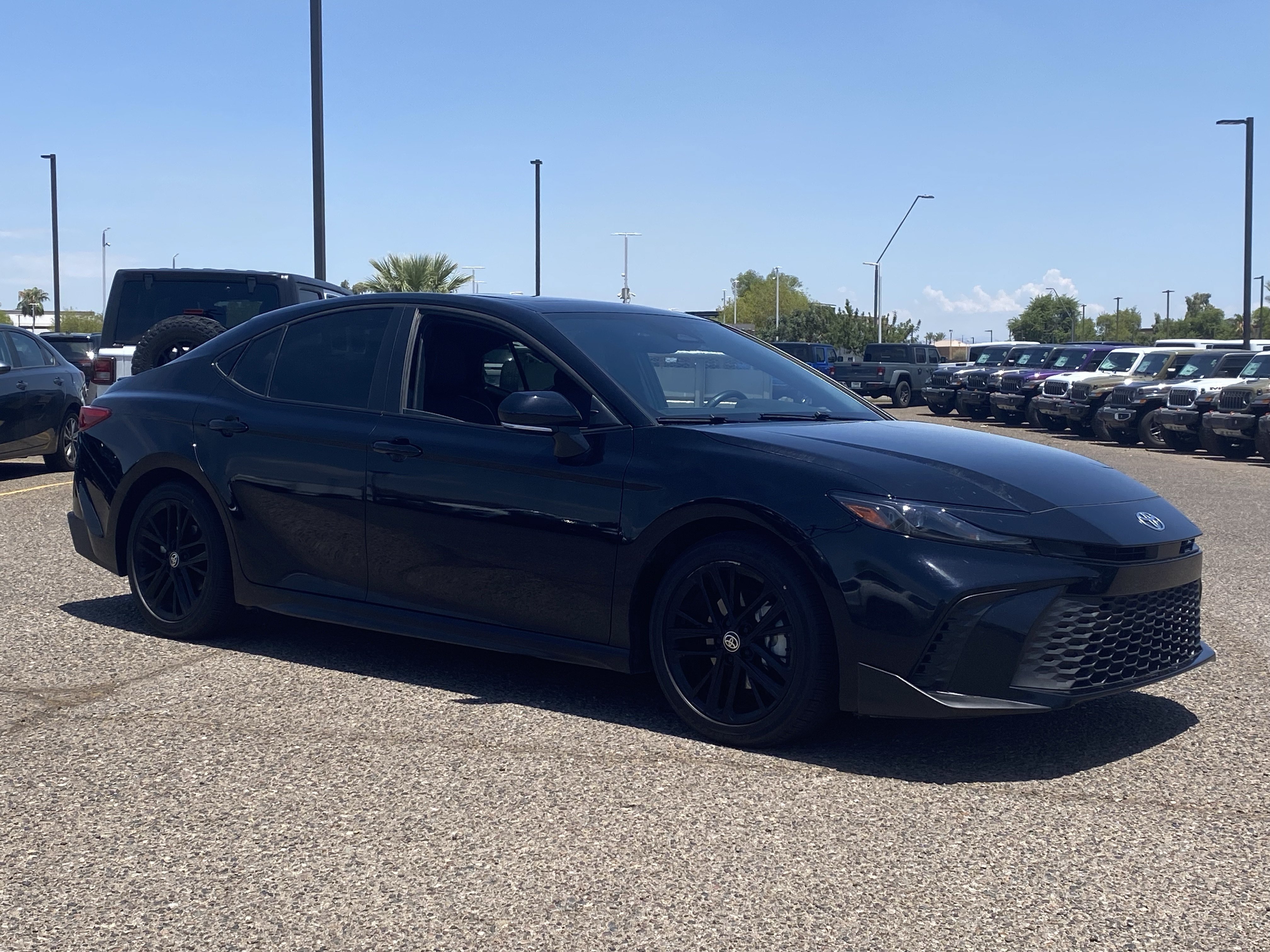 Used 2026 Toyota Camry SE w/ Multimedia Upgrade Package FWD image 7