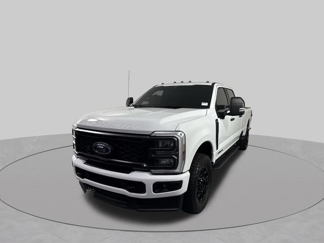 Used 2025 Ford F250 XL w/ STX Appearance Package AWD/4WD image 2