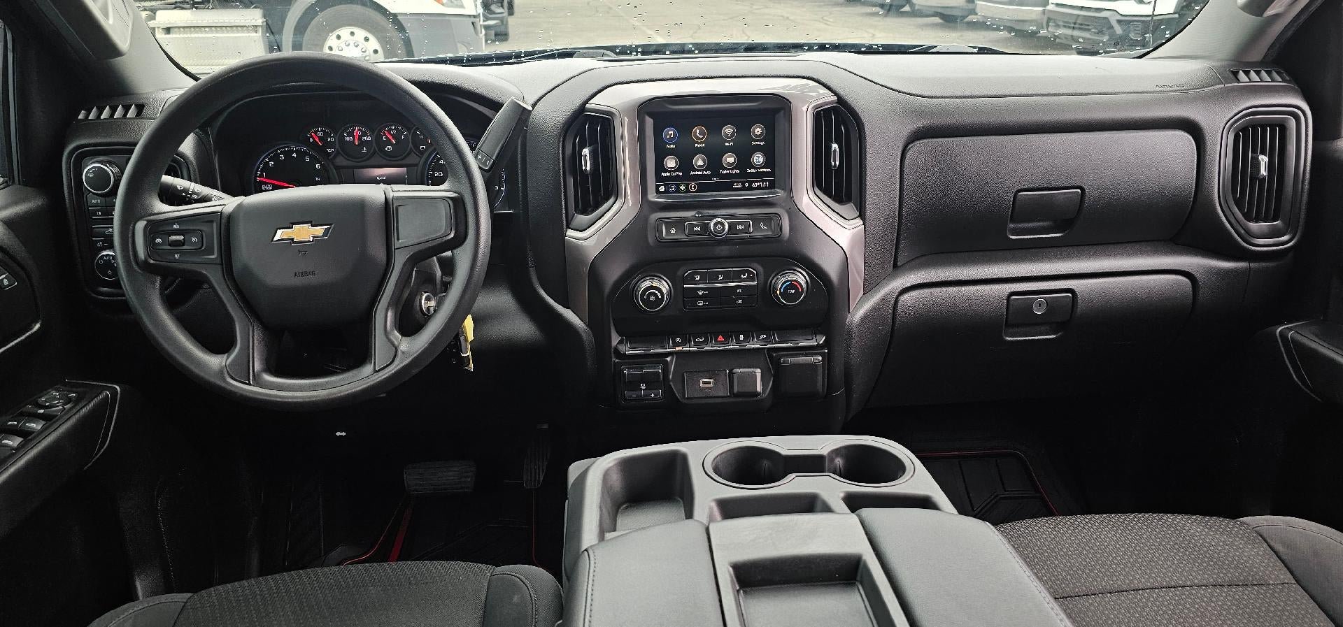 Used 2020 Chevrolet Silverado 1500 Custom w/ Custom Value Package AWD/4WD image 13