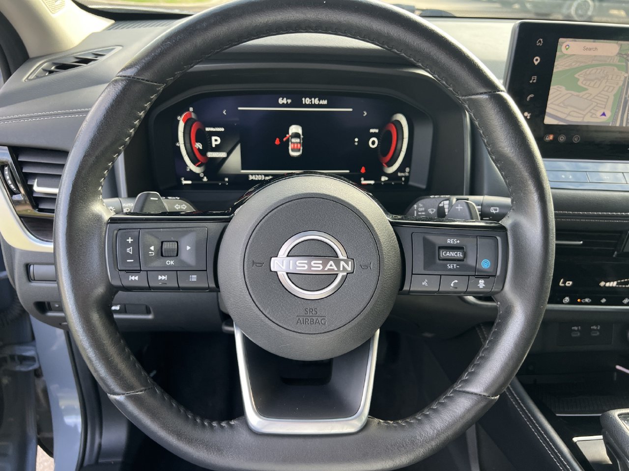 Used 2024 Nissan Rogue Platinum FWD image 10