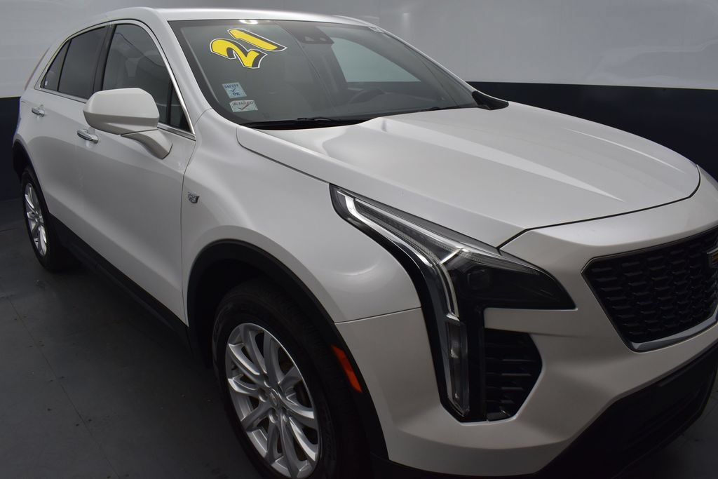 Used 2021 Cadillac XT4 Luxury w/ Driver Awareness Package FWD image 32