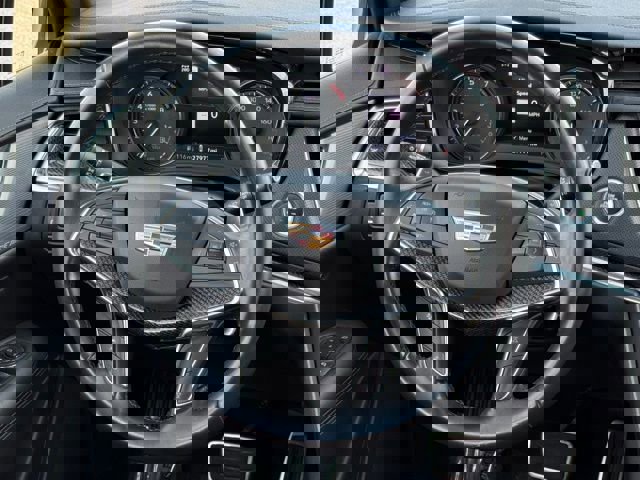 Certified 2023 Cadillac XT5 Sportv w/ Technology Package image 29