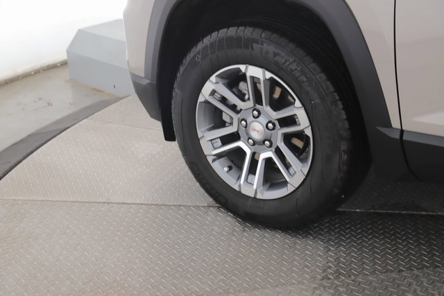 Used 2025 GMC Terrain Elevation image 13