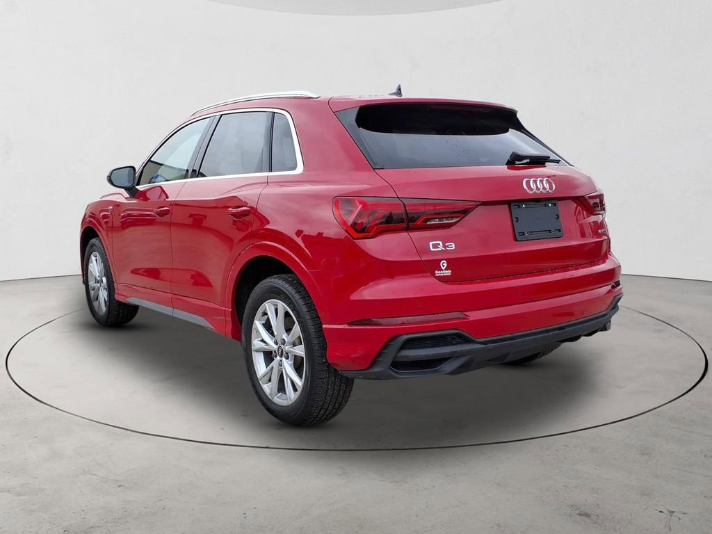 Used 2025 Audi Q3 2.0T Premium image 7