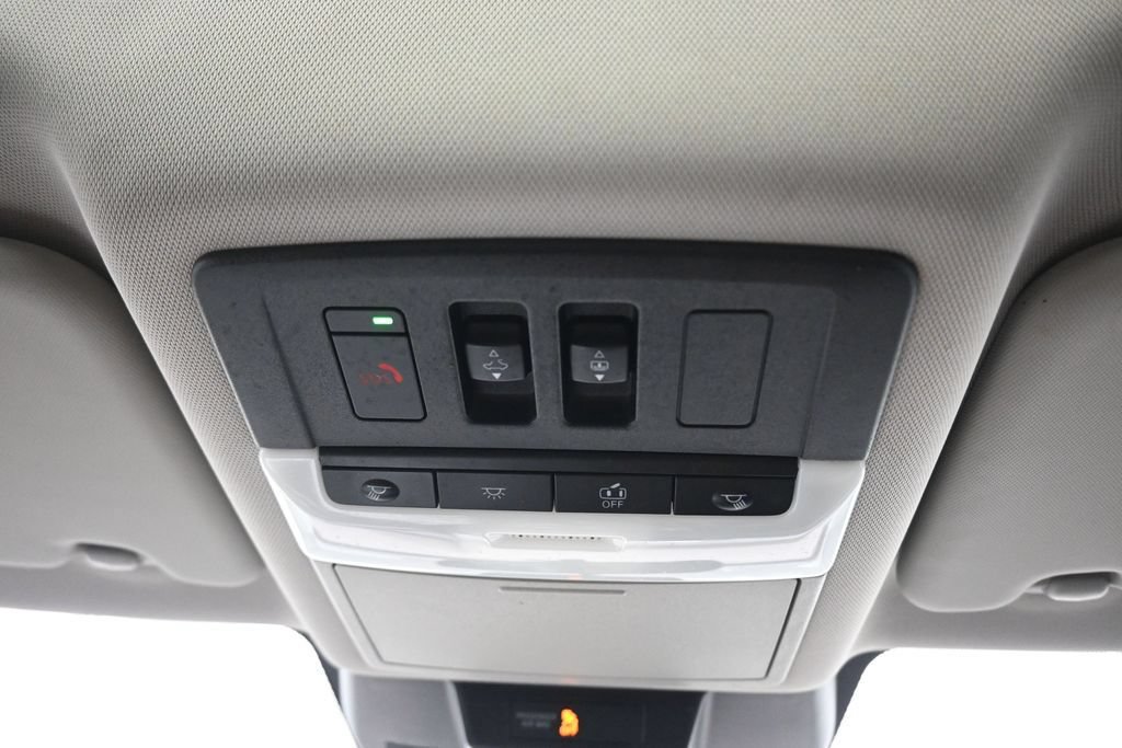 Used 2021 Nissan Rogue SV w/ Premium Package AWD/4WD image 26