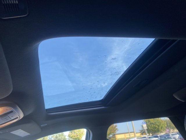 Used 2023 Dodge Durango GT image 25