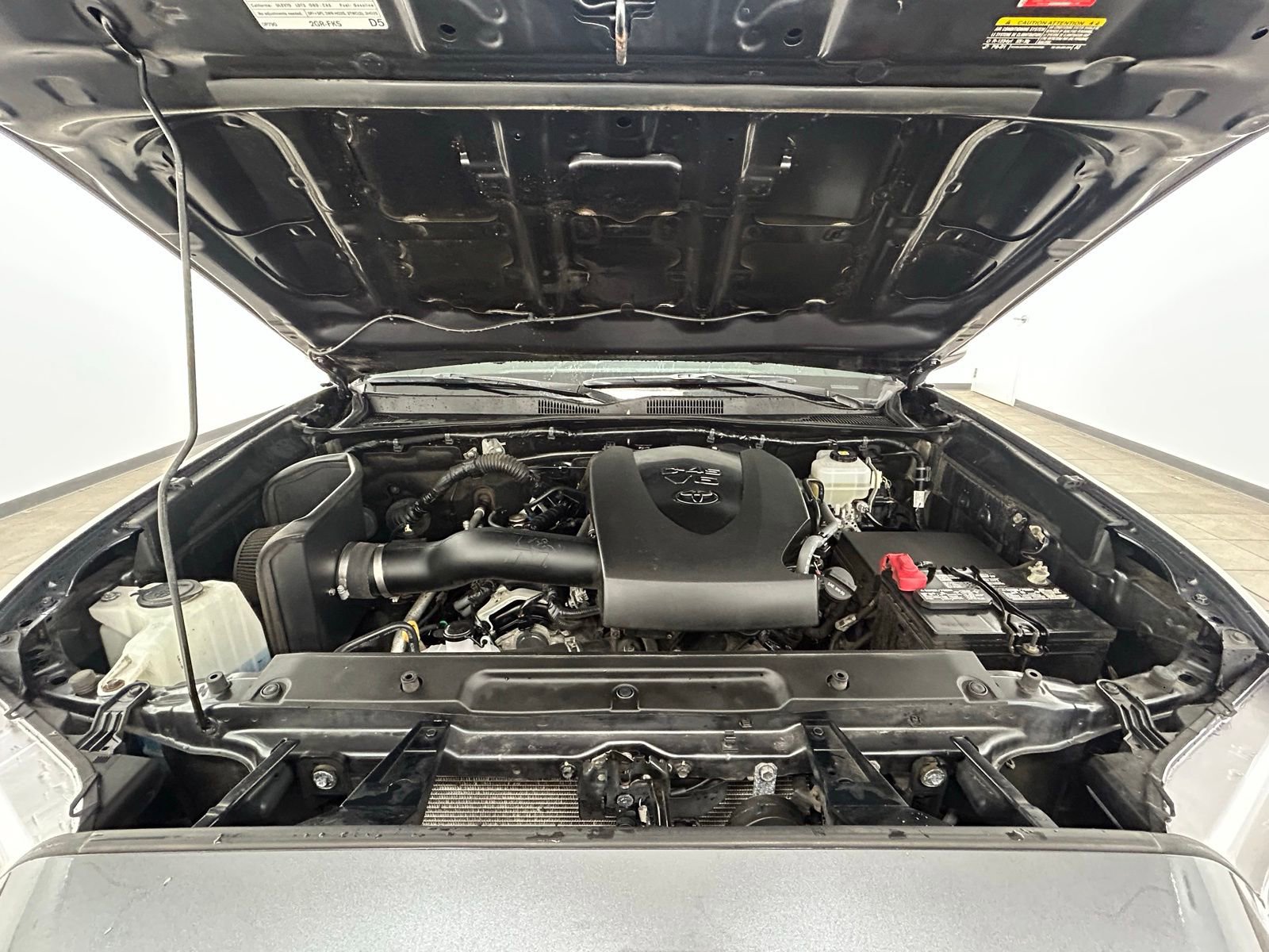 Used 2021 Toyota Tacoma TRD Off-Road w/ Technology Package image 41