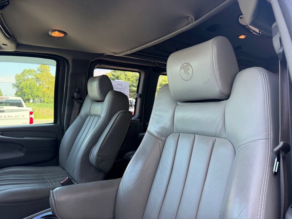 Used 2011 Chevrolet Express 3500 LT w/ LT Preferred Equipment Group RWD image 15