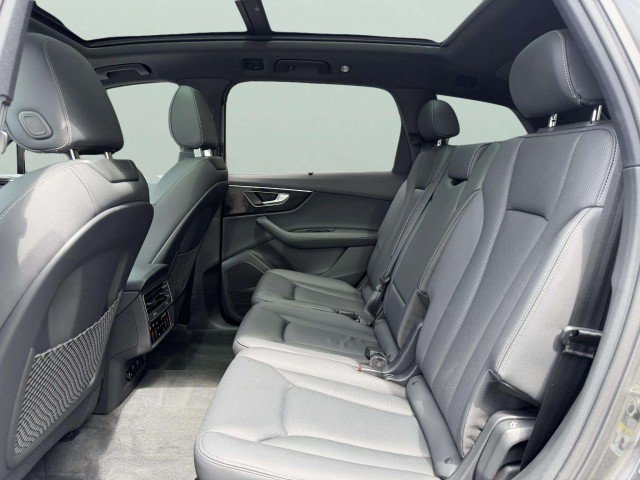 Certified 2026 Audi Q7 3.0T Premium Plus w/ Premium Plus Package AWD/4WD image 24