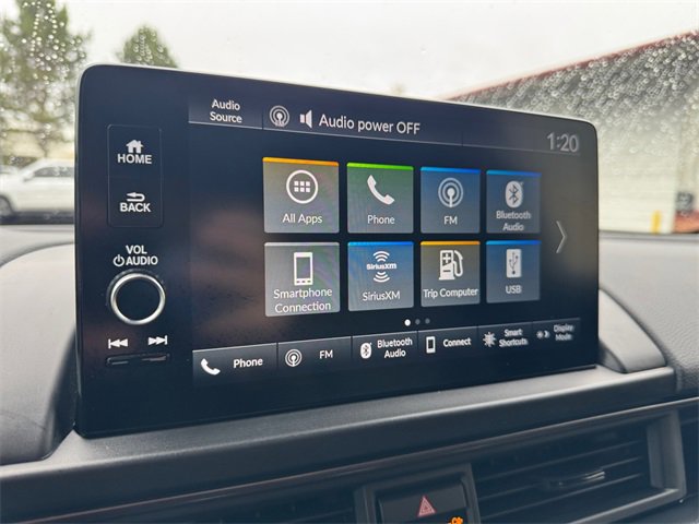 Used 2025 Honda Pilot TrailSport image 17