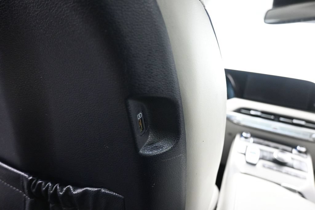 Used 2022 Hyundai Palisade Limited FWD image 40