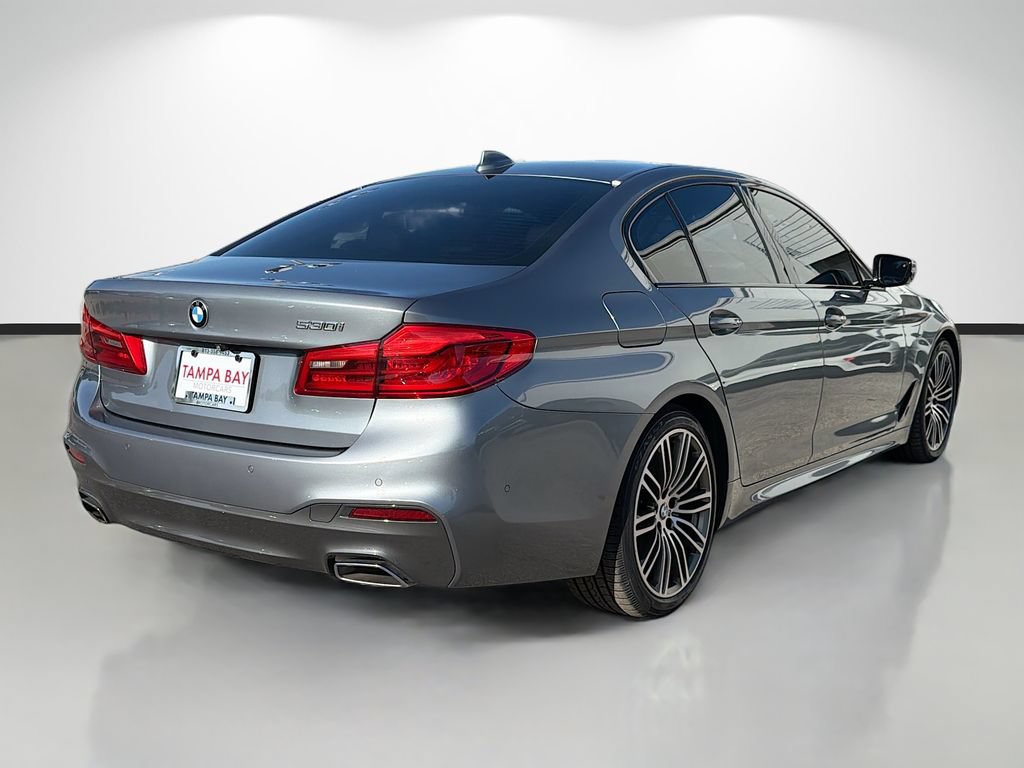 Used 2019 BMW 530i w/ M Sport Package RWD image 3
