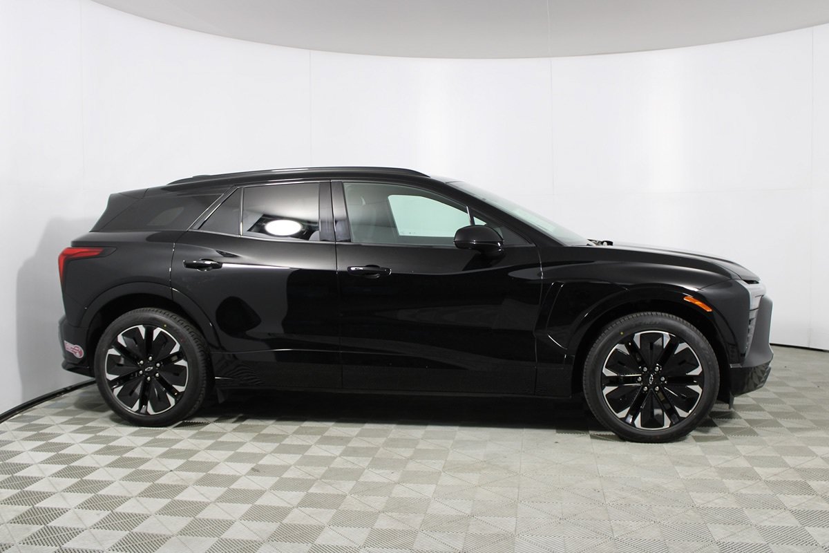 Used 2024 Chevrolet Blazer EV RS AWD/4WD image 10