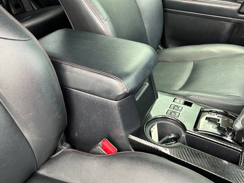 Used 2020 Toyota 4Runner TRD Off-Road Premium w/ Moonroof Package AWD/4WD image 40