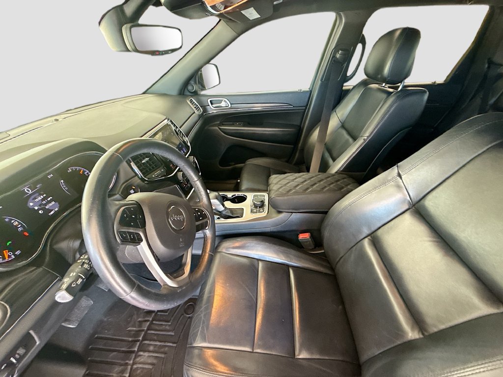 Used 2019 Jeep Grand Cherokee Limited AWD/4WD image 20
