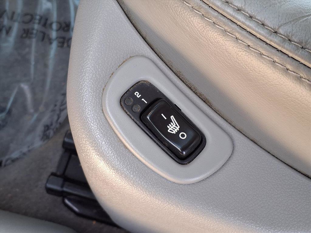 Used 2004 Chevrolet Malibu LT image 18