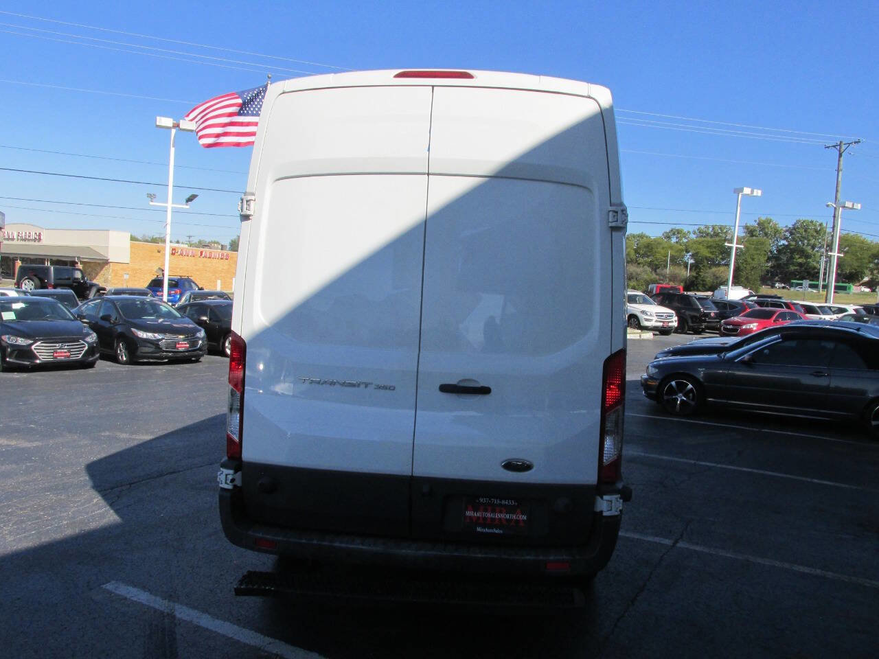 Used 2017 Ford Transit 350 148 High Roof image 5
