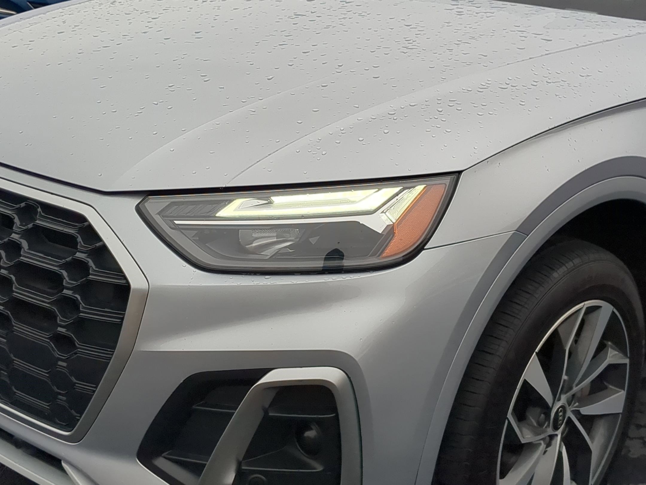 Used 2024 Audi Q5 2.0T Premium Plus image 12