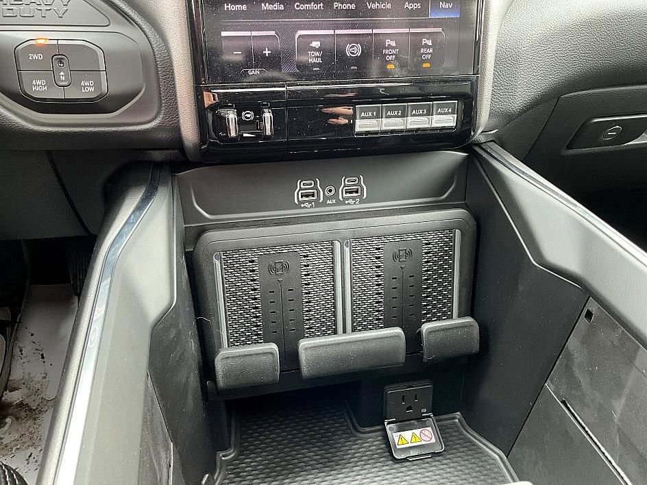 New 2026 RAM 2500 Laramie image 28