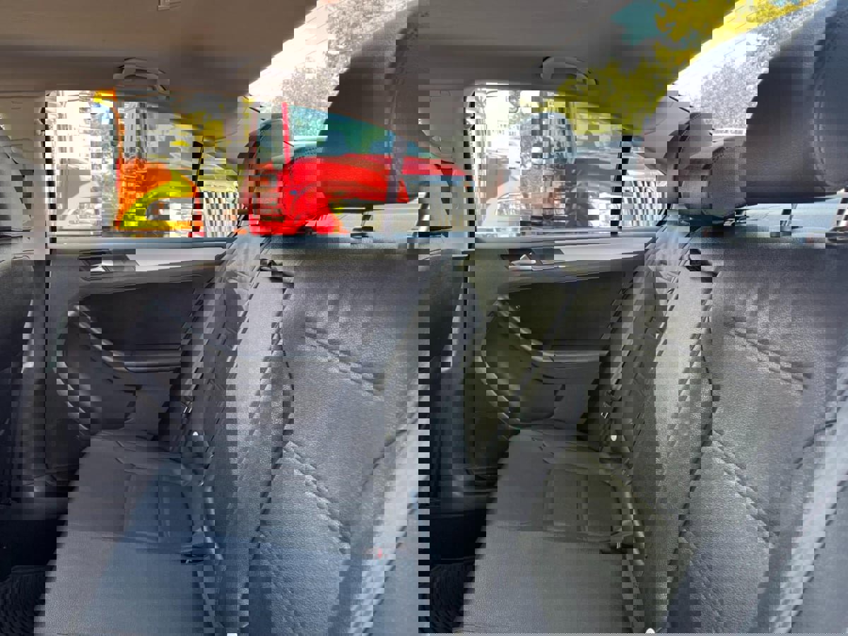 Used 2012 Volkswagen Jetta TDI image 23