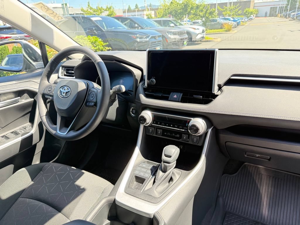 Certified 2023 Toyota RAV4 XLE w/ XLE Grade Weather Package AWD/4WD image 21