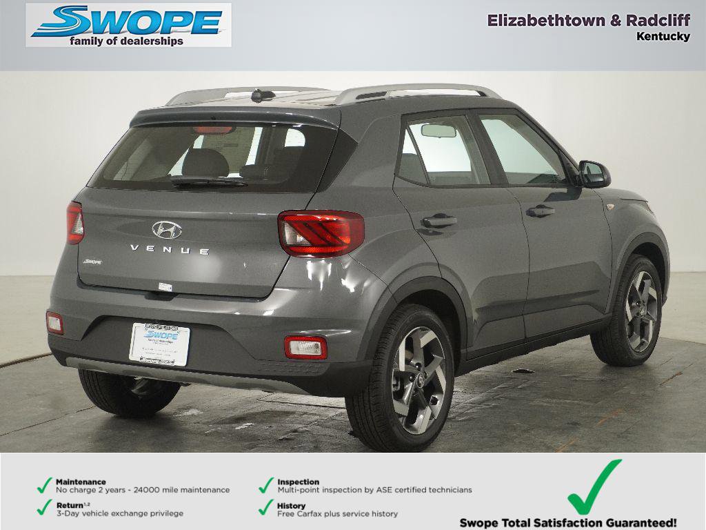 New 2026 Hyundai Venue SEL FWD image 3