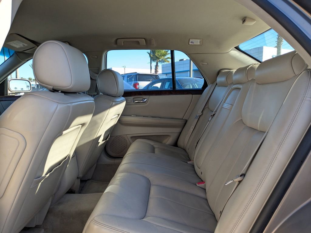 Used 2007 Cadillac DTS Luxury I image 13