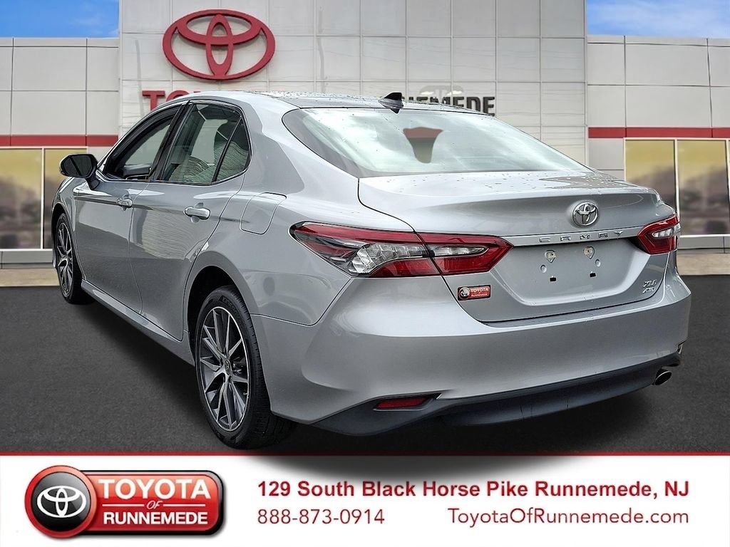 Certified 2022 Toyota Camry XLE AWD/4WD image 4