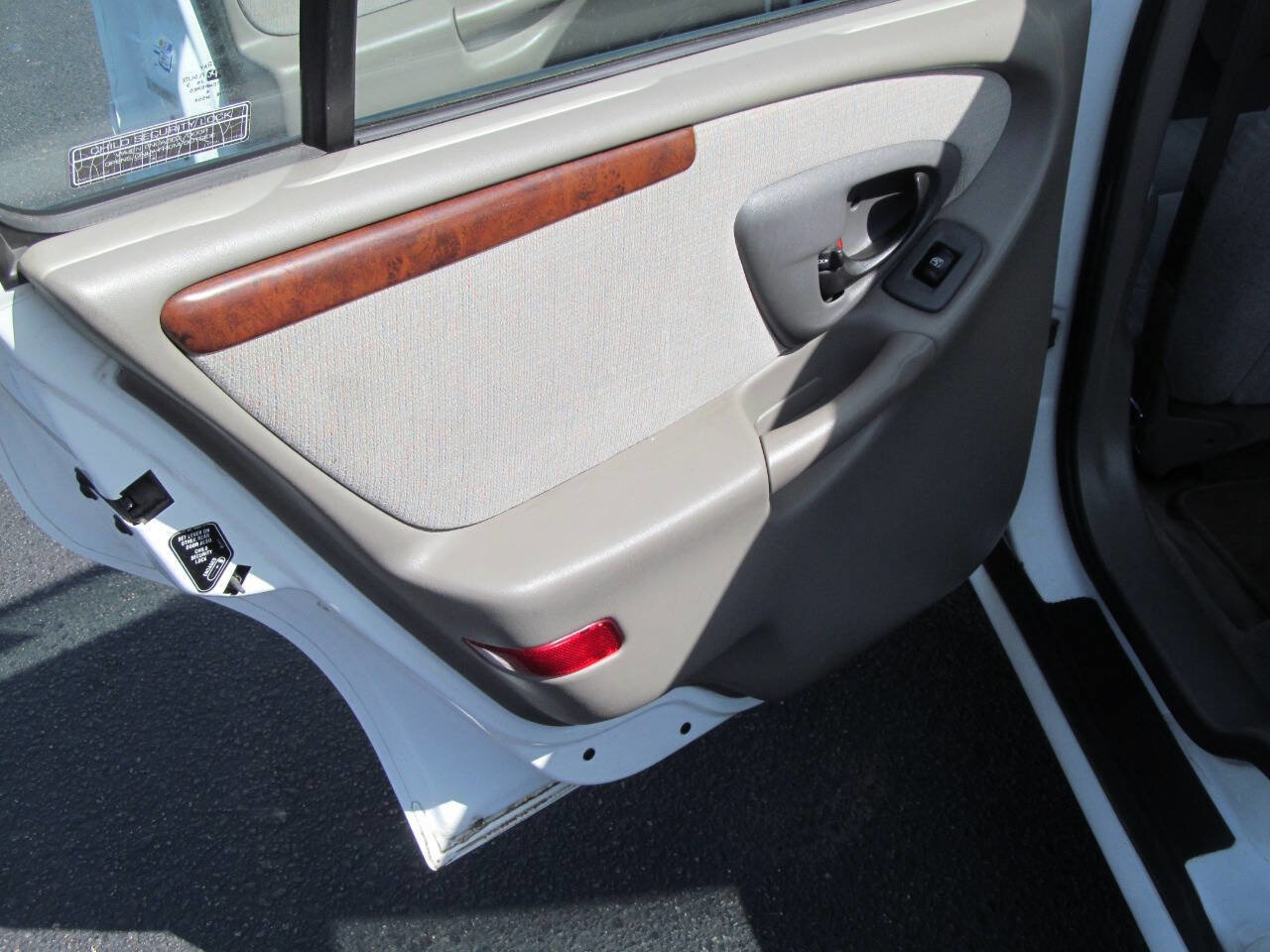 Used 1999 Oldsmobile Cutlass GL w/ Convenience Pkg image 14