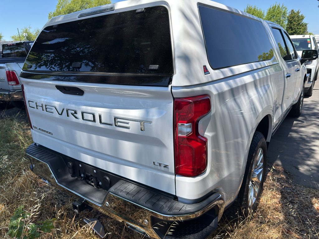 Used 2021 Chevrolet Silverado 1500 LTZ w/ LTZ Premium Package AWD/4WD image 10
