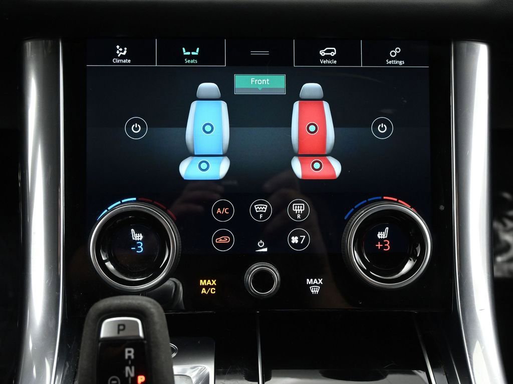 Used 2020 Land Rover Range Rover Sport HST image 35